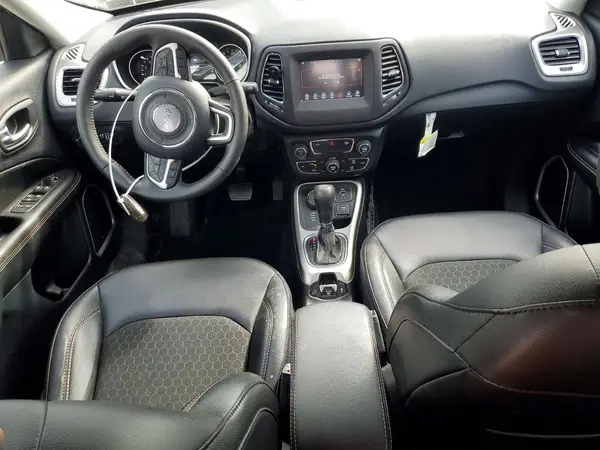 3C4NJDBB6KT629969 2019 JEEP COMPASS - Image 8