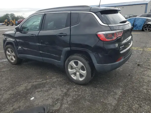 3C4NJDBB6KT630233 2019 JEEP COMPASS - Image 2
