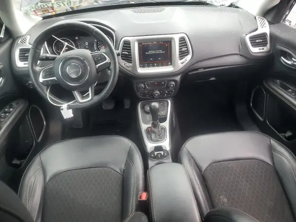 3C4NJDBB6KT630233 2019 JEEP COMPASS - Image 8