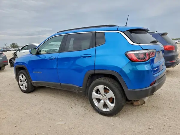3C4NJDBB6KT647386 2019 JEEP COMPASS - Image 2