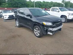 3C4NJDBB6KT648117 2019 JEEP COMPASS