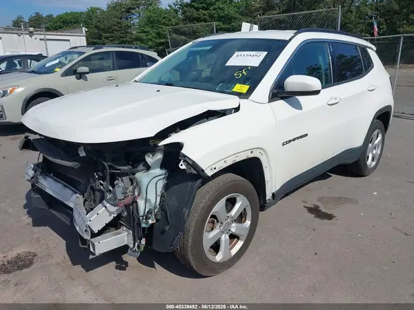 3C4NJDBB6KT650305 2019 JEEP COMPASS - Image 2