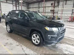 3C4NJDBB6KT656007 2019 JEEP COMPASS