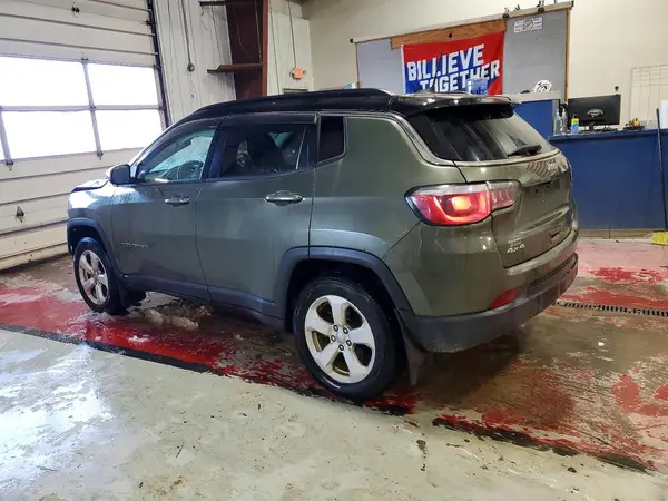 3C4NJDBB6KT656783 2019 JEEP COMPASS - Image 2