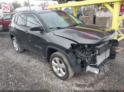 3C4NJDBB6KT682719 2019 JEEP COMPASS