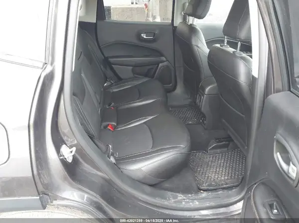 3C4NJDBB6KT682719 2019 JEEP COMPASS - Image 8