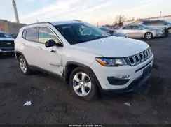 3C4NJDBB6KT697057 2019 JEEP COMPASS