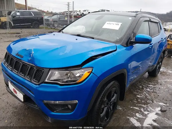 3C4NJDBB6KT697575 2019 JEEP COMPASS - Image 2