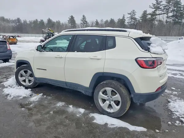 3C4NJDBB6KT713581 2019 JEEP COMPASS - Image 2
