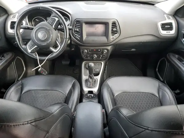 3C4NJDBB6KT734561 2019 JEEP COMPASS - Image 8