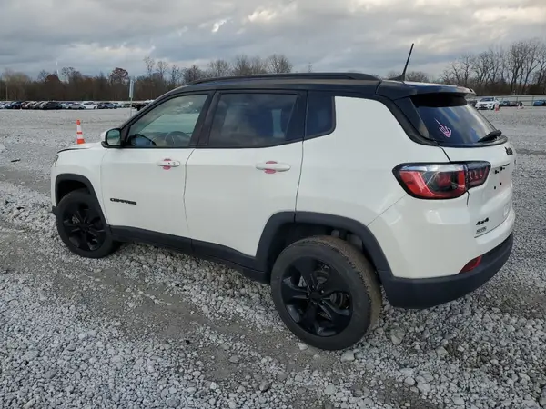 3C4NJDBB6KT754695 2019 JEEP COMPASS - Image 2