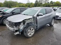 3C4NJDBB6KT760870 2019 JEEP COMPASS