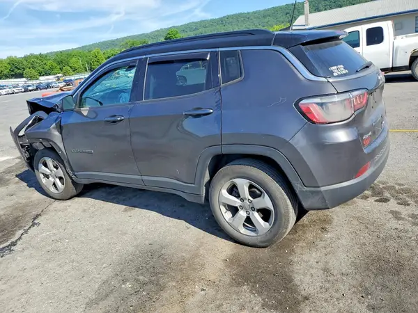 3C4NJDBB6KT761064 2019 JEEP COMPASS - Image 2