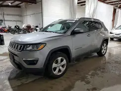3C4NJDBB6KT792010 2019 JEEP COMPASS