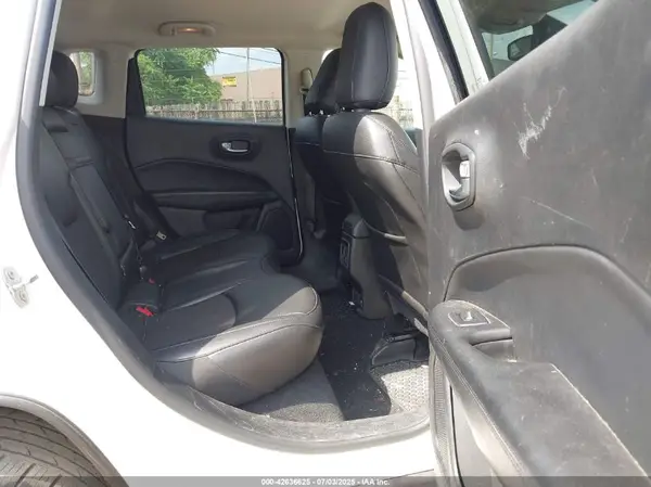 3C4NJDBB6KT792170 2019 JEEP COMPASS - Image 8