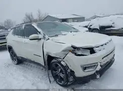 3C4NJDBB6KT807122 2019 JEEP COMPASS
