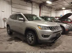 3C4NJDBB6KT812711 2019 JEEP COMPASS