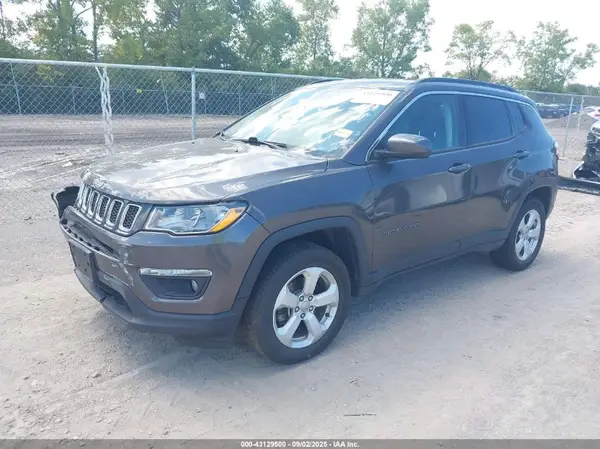 3C4NJDBB6KT836314 2019 JEEP COMPASS - Image 2
