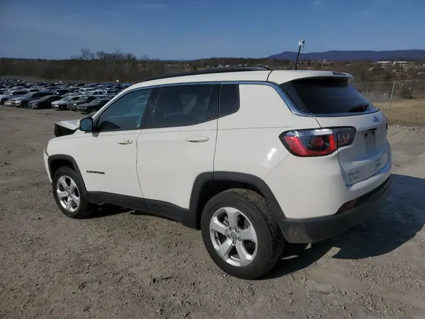 3C4NJDBB6KT839715 2019 JEEP COMPASS - Image 2