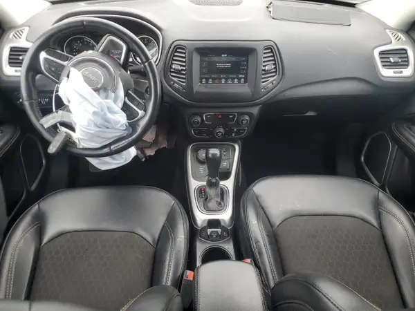 3C4NJDBB6LT101494 2020 JEEP COMPASS - Image 8