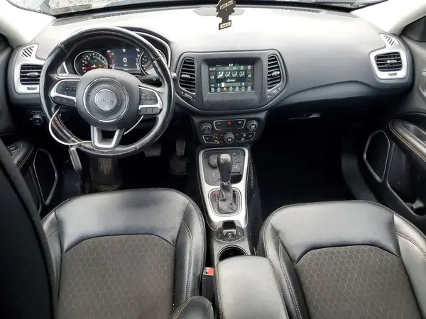 3C4NJDBB6LT116819 2020 JEEP COMPASS - Image 8