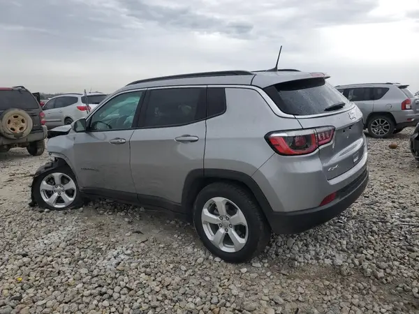3C4NJDBB6LT117095 2020 JEEP COMPASS - Image 2