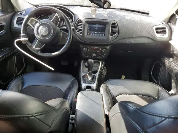3C4NJDBB6LT117372 2020 JEEP COMPASS - Image 8