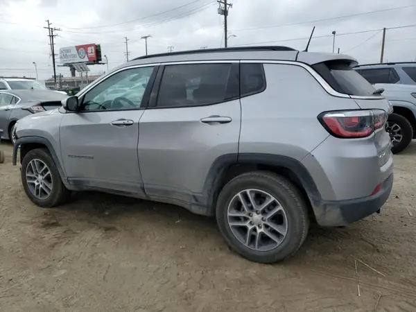 3C4NJDBB6LT132700 2020 JEEP COMPASS - Image 2