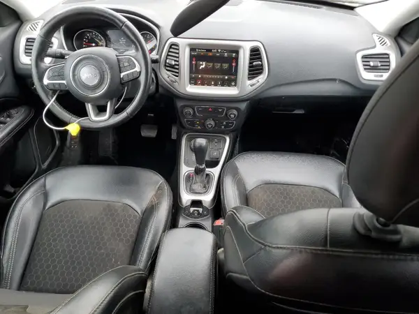 3C4NJDBB6LT132700 2020 JEEP COMPASS - Image 8