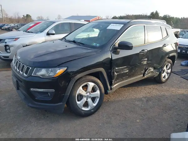3C4NJDBB6LT138559 2020 JEEP COMPASS - Image 2
