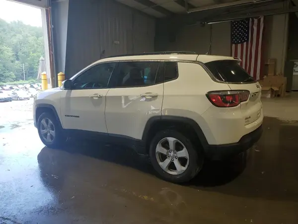 3C4NJDBB6LT138724 2020 JEEP COMPASS - Image 2