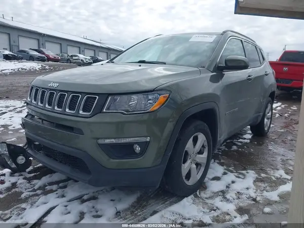 3C4NJDBB6LT145317 2020 JEEP COMPASS - Image 2