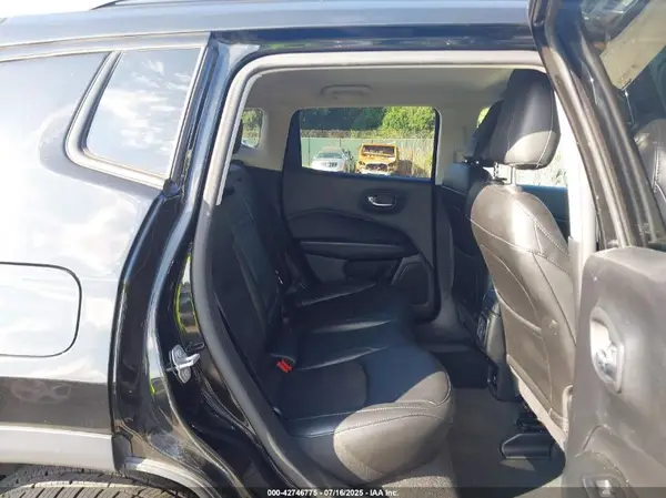3C4NJDBB6LT153708 2020 JEEP COMPASS - Image 8