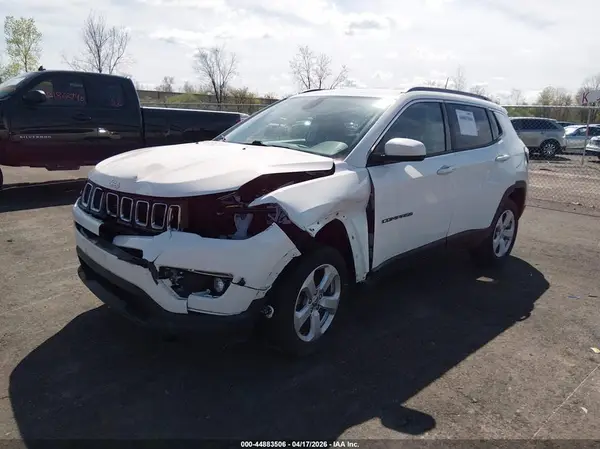 3C4NJDBB6LT156754 2020 JEEP COMPASS - Image 2