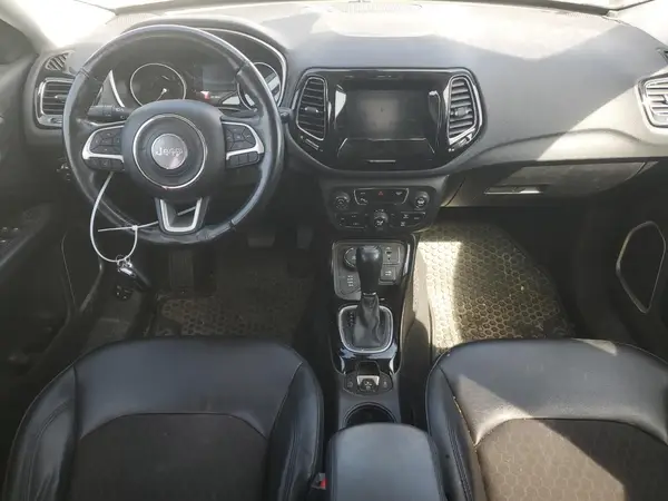 3C4NJDBB6LT157600 2020 JEEP COMPASS - Image 8