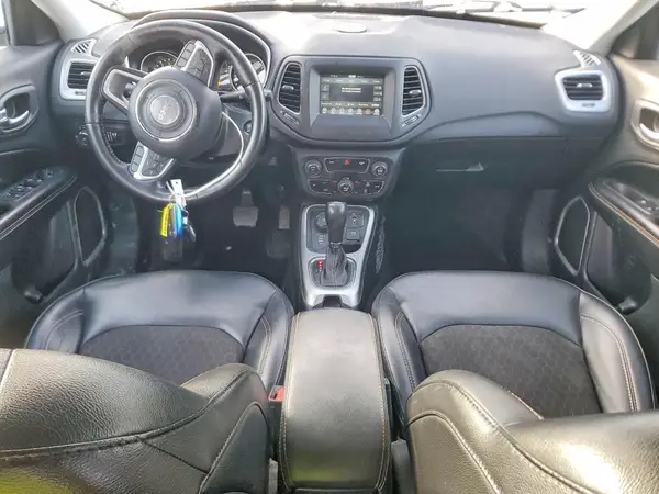 3C4NJDBB6LT165311 2020 JEEP COMPASS - Image 8