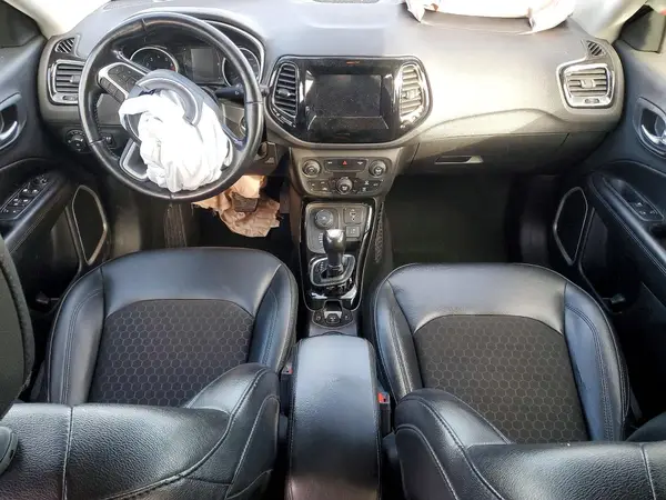 3C4NJDBB6LT165406 2020 JEEP COMPASS - Image 8