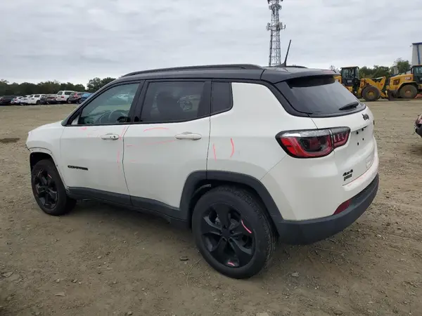 3C4NJDBB6LT239441 2020 JEEP COMPASS - Image 2