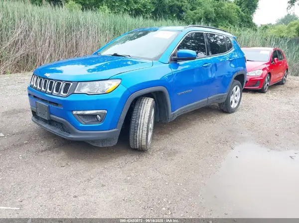 3C4NJDBB6LT241125 2020 JEEP COMPASS - Image 2