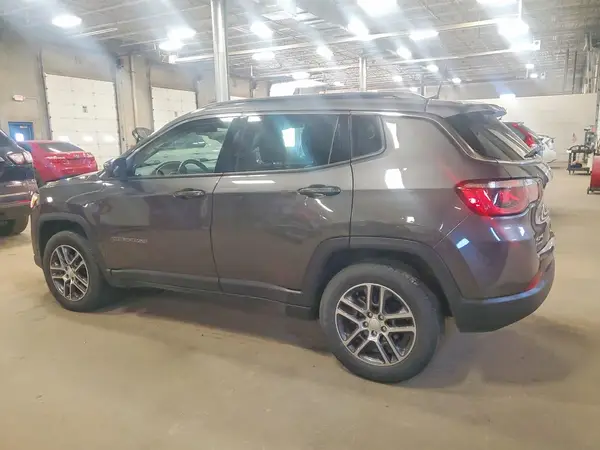3C4NJDBB6LT255719 2020 JEEP COMPASS - Image 2