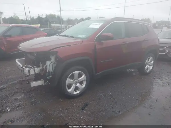 3C4NJDBB6MT509723 2021 JEEP COMPASS - Image 2