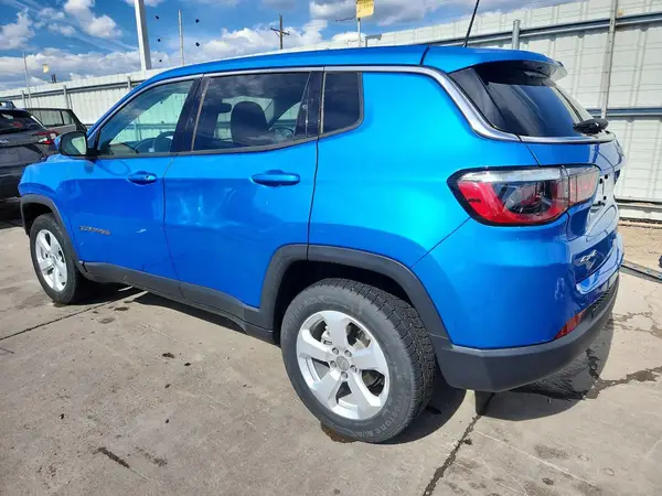3C4NJDBB6MT516008 2021 JEEP COMPASS - Image 2