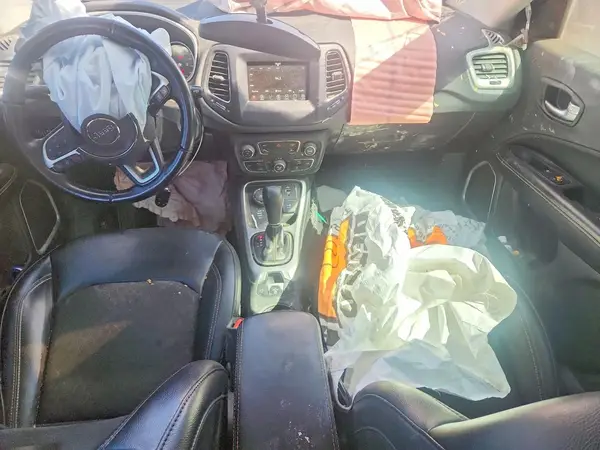 3C4NJDBB6MT529700 2021 JEEP COMPASS - Image 8