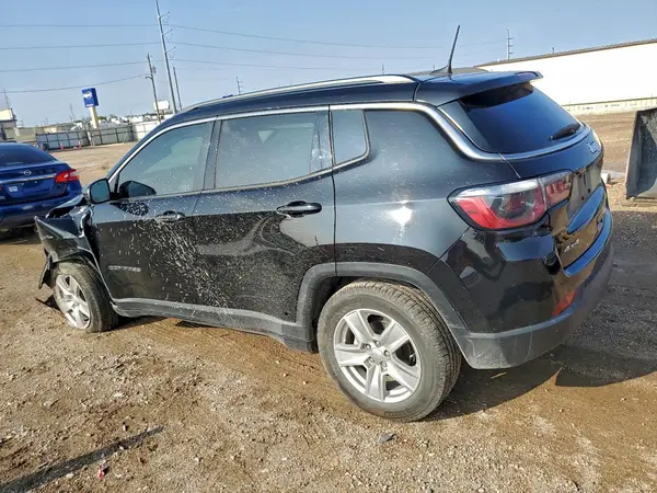 3C4NJDBB6NT107539 2022 JEEP COMPASS - Image 2