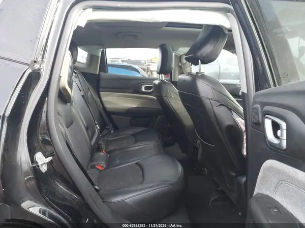 3C4NJDBB6NT120663 2022 JEEP COMPASS - Image 8