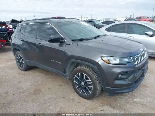 3C4NJDBB6NT120808 2022 JEEP COMPASS - Image 1
