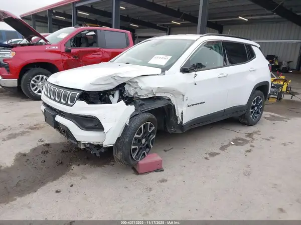 3C4NJDBB6NT123482 2022 JEEP COMPASS - Image 2