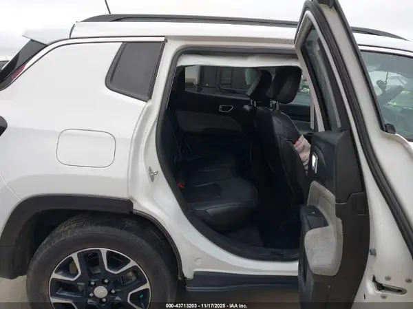 3C4NJDBB6NT123482 2022 JEEP COMPASS - Image 8