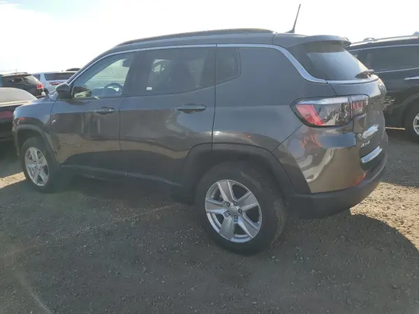3C4NJDBB6NT143294 2022 JEEP COMPASS - Image 2
