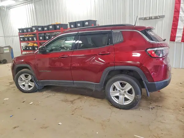 3C4NJDBB6NT153405 2022 JEEP COMPASS - Image 2